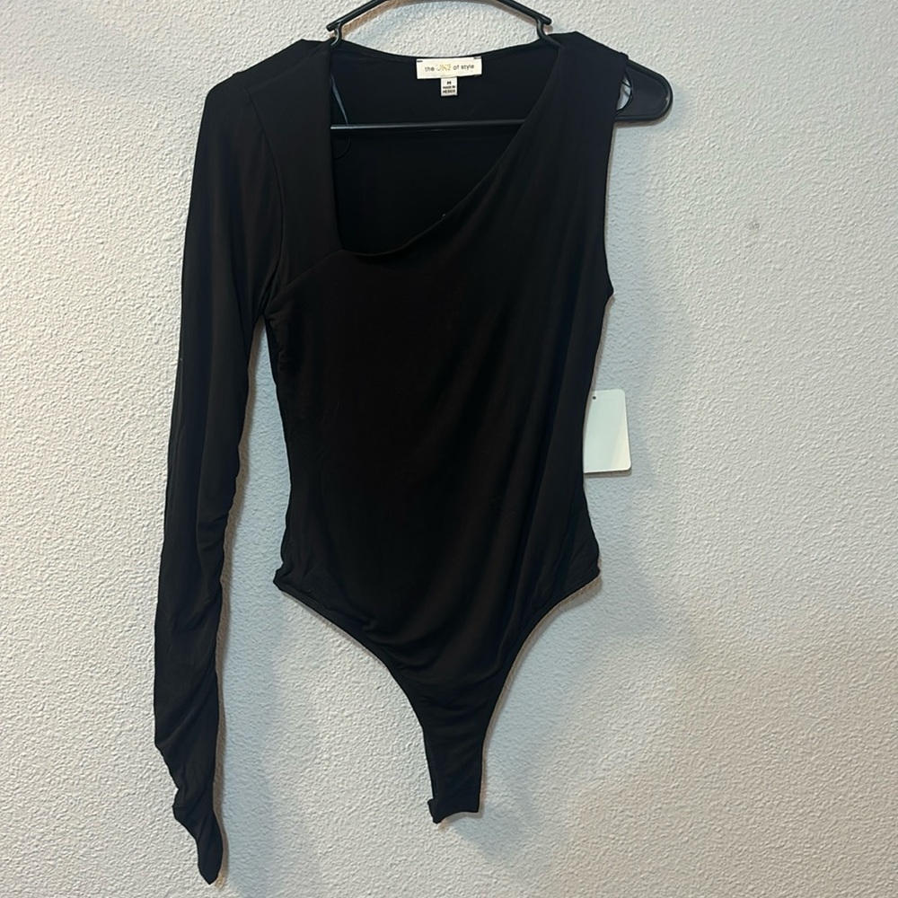 NWT The Line of Style asymmetrical black bodysuit size medium